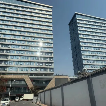 Colour Hotel (Nanchang west station)