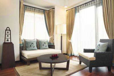 プールビュージュニアスイート モーベンピック アサラ リゾート&スパ ホアヒンの写真