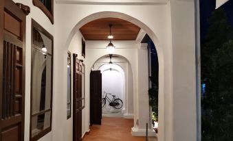 Mclane Boutique Hotel