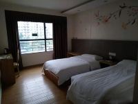 深圳梅州时尚酒店 - 商务双床房