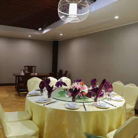 Kanglewei Hotel