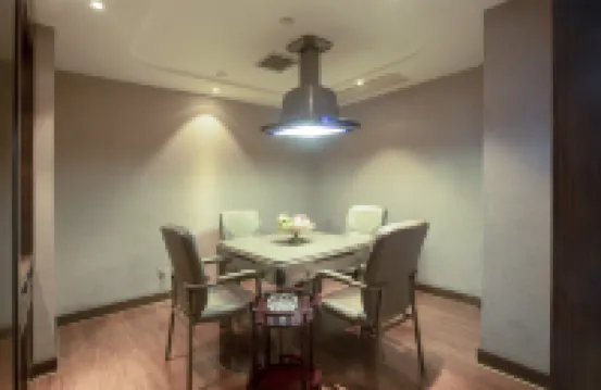 Coloroom Xunjian Inn Luotian Bodaofeng