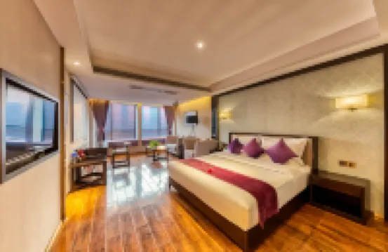 7 Days Premium (Yichang Wanda Plaza, Yunhe Park)