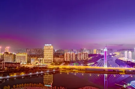Binjiang International Hotel Отели рядом с достопримечательностью «Tengzhoushi Shimin Park»
