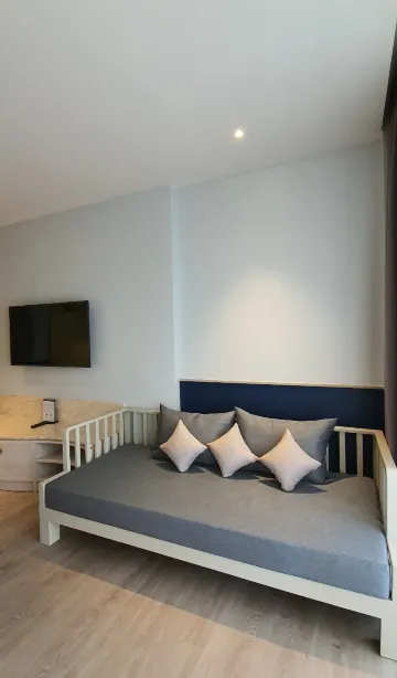 ห้องดีลักซ์ พร้อมวิวสระว่ายน้ำ