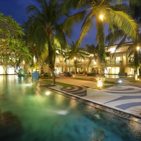 A2 Pool Resort Отели рядом с достопримечательностью «Сентрал-Фестивал-Пхукет»