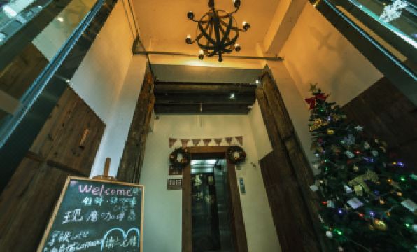 Wangyi Inn(ZangJiaJie Tianmen Mountain  store )