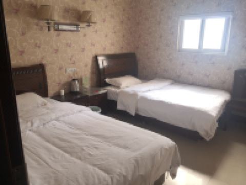 方城鸿安宾馆 - 特惠标准间(公共卫浴)