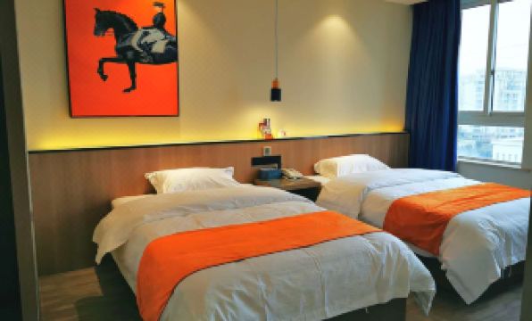 Taizhou Nais Lizhi Hotel (Jinqing Branch)