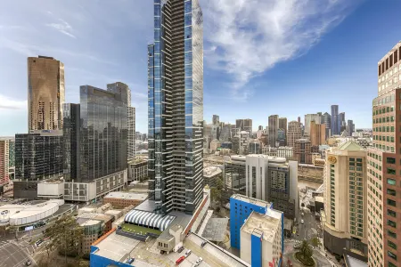 Oaks Melbourne Southbank Suites Отели рядом с достопримечательностью «Австралийский центр современного искусства»