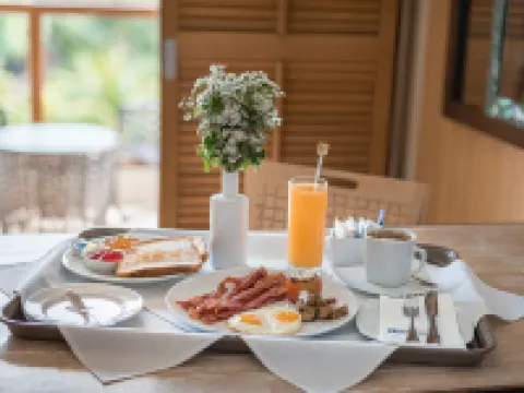 Henann Palm Beach Resort Hoteles en Isla de Borácay