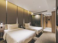 上海北外滩亚朵酒店 - 高级双床房