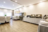 Jiushiji Culture Hotel Hotels in Jingchuan