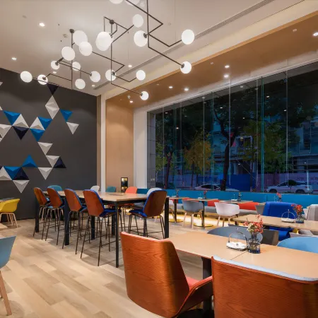 Holiday Inn Express NINGBO CITY CENTER by IHG