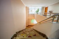 Jinhu Hotel (Guangzhou Tower Pazhou Convention and Exhibition Center) Các khách sạn ở Khu trung tâm triển lãm quốc tế Pazhou