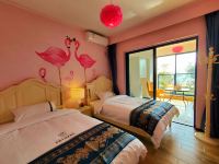 惠东双月湾加勒比海景酒店 - 火烈鸟双床房