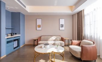 Atour Hotel (Guilin Municipal Government Wanda Plaza)