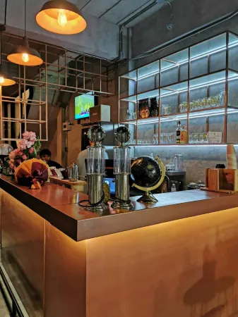 Ratchada Hotel - Rotfai