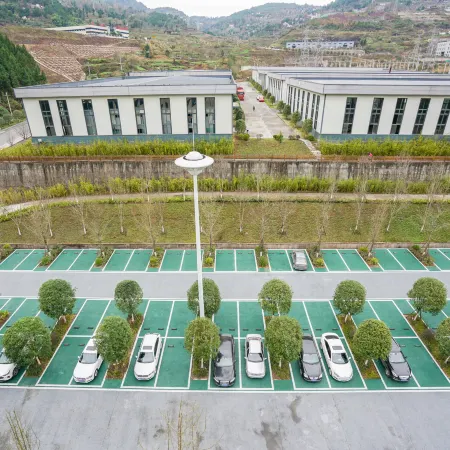 Huangyang Hotel (Nanjiang Dejian)
