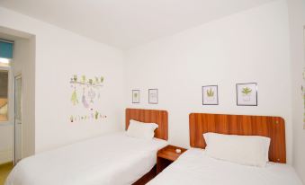 Guilin Shijia Hotel (Weizhou Park Branch)