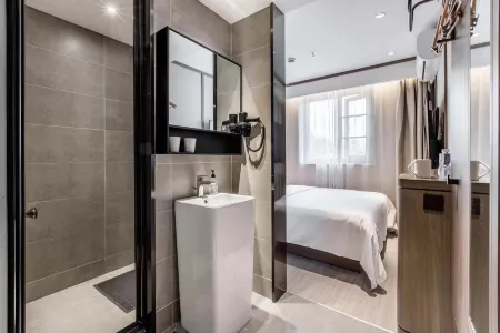 HanTing Hotel (Shenzhen Huaqiang Central Park)