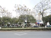 苏悦汇行政酒店公寓(苏州金鸡湖博览中心店) - 酒店附近