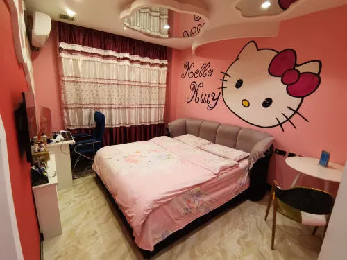 Typhoon Shelter Theme Hotel