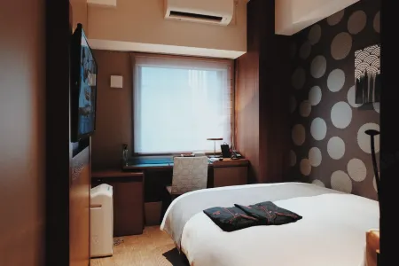 Hotel Hillarys Shinsaibashi