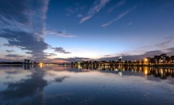 LAKESIDE MYRARE HOTEL