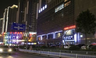 Lixing Hotel (Hangzhou Linping Subway Station Yintaicheng Branch)