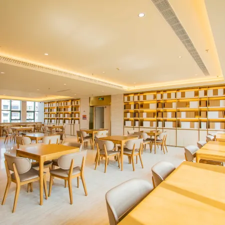 JI Hotel (Xuchang Fat Donglai Times Square)