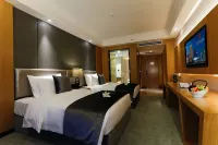 Xinya International Hotel Hotels near Dashang New Mart (Zhengzhou King Bird City Branch)