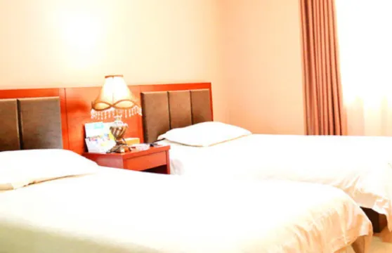 梅河口春實高麗樓酒店