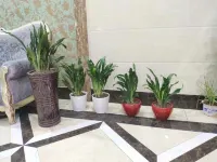 Golden China Zero Point Hotel North Road Shop