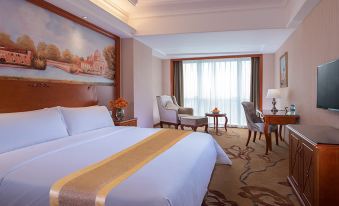 Vienna International Hotel (Foshan Qiandenghu)