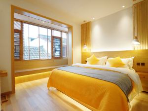 FengHuang YiYe Boutique B&B