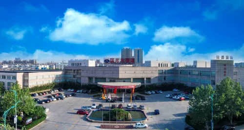 Hotspring Grand Hotel Hotels in Shouguang
