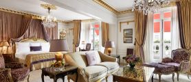 Plaza Athenee Hotel