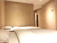 重庆花漾年华商务酒店 - 普通标准间