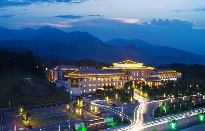 衡陽南嶽逸山逸水飯店
