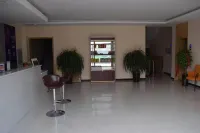 Huaxuan Hotel (Dachang Branch)