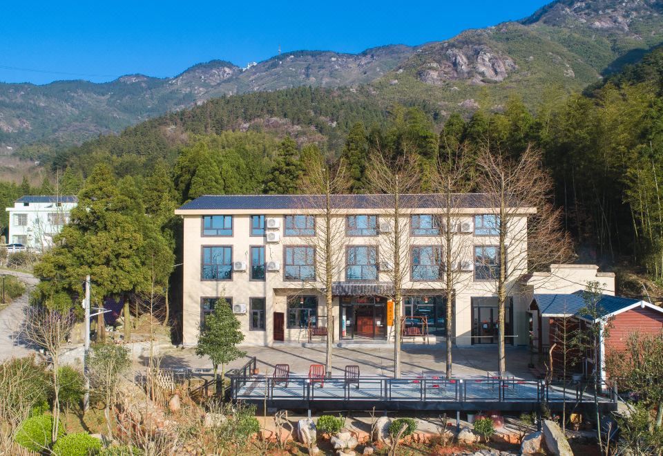 South Yue Hengshan Hengshan Convenient Villa - Housity