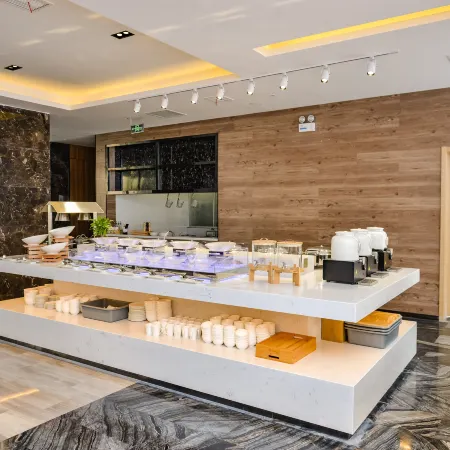 Borrman Hotel (Jining Rencheng Guanghe Road)