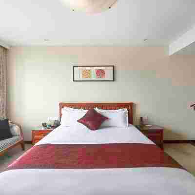 Hua Dong Hotel Rooms