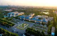 Puyang Ambassador Hotel - parking