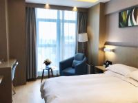 南京紫雨公寓 - 豪华大床房