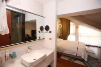 โรงแรมเผิงเหม่ย (สวนป่าหลงเป่ยซาน อี้ซิง อู๋ซี 1287207) - พร้อมระเบียง