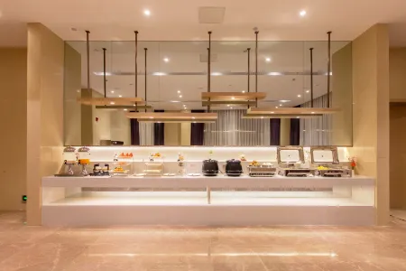 Wanna Hotel (Changsha Desiqin Plaza) Отели рядом с достопримечательностью «Hunan Science and Technology Museum»