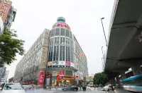 Yunhong Hotel (Guangzhou Railway Station Xicun Subway Station)