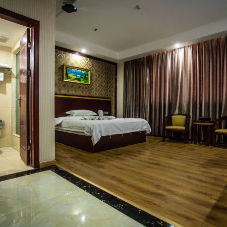 Huangchao Holiday Hotel